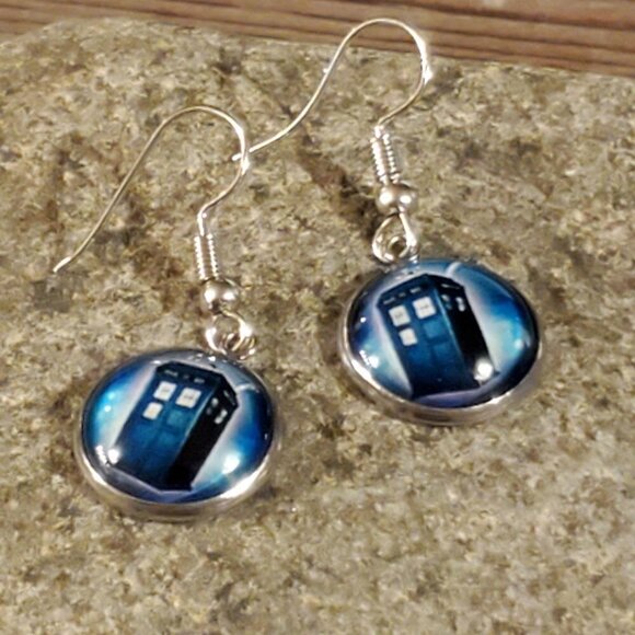 Handcrafted TARDIS in Space Doctor Who Earrings - Picture 4 of 6